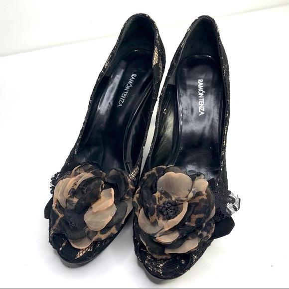 Ramon Tenza Lace Peep Toe Heels - Picture 6 of 7